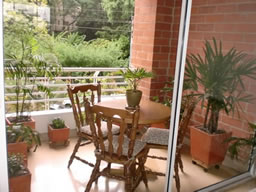 Apartment for sale Close to Parque Lleras