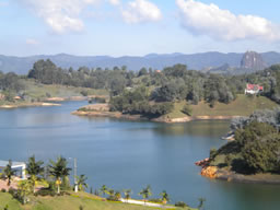 Beautiful Country House in El Penol For Sale