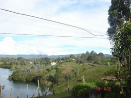 Beautiful Country House in El Penol For Sale