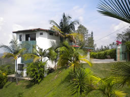 Great Farm House in El Penol For Sale, Medellin
