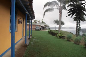 Country House in El Penol For Sale