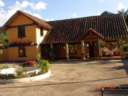 Country House in Rionegro For Sale