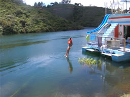 Party House Boat photo 1
