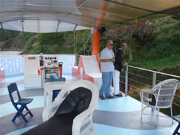 Party House Boat photo 10