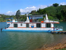 Party House Boat photo 6