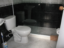 Furnished Apartment in Laureles photo 11