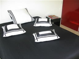 Very Modern Studio Apartment  photo 8