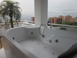 Luxury Penthouse w/ Heated Jacuzzi photo 1