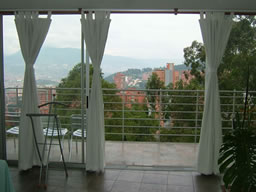 In Poblado, Great Location photo 5