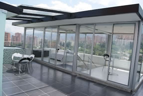 Luxury Penthouse Apartment With Heated Jacuzzi photo 9