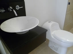 Newly Furnished Apartment photo 8